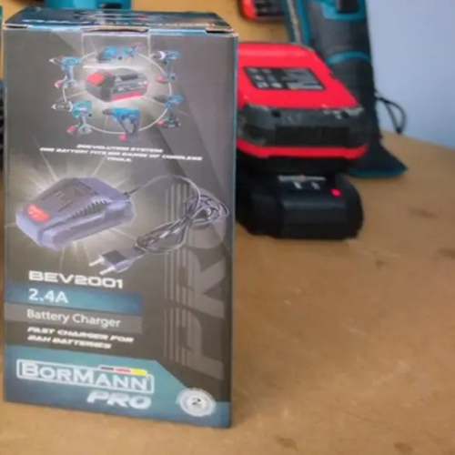 Bormann pro -Punjač 20V,Li-Ion-2000mAh-2,4A