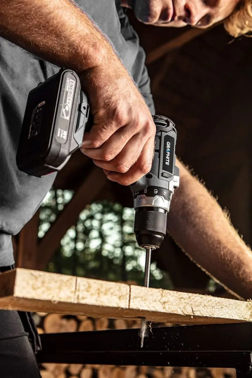 Graphite -Buš.58G006+1bat.+punjač+kutija