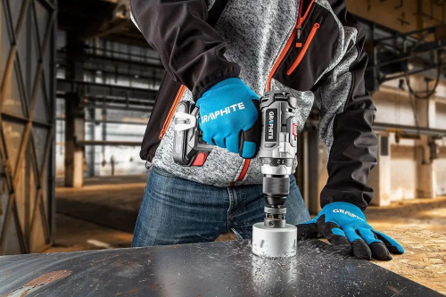 Graphite -Buš.58G006+1bat.+punjač+kutija