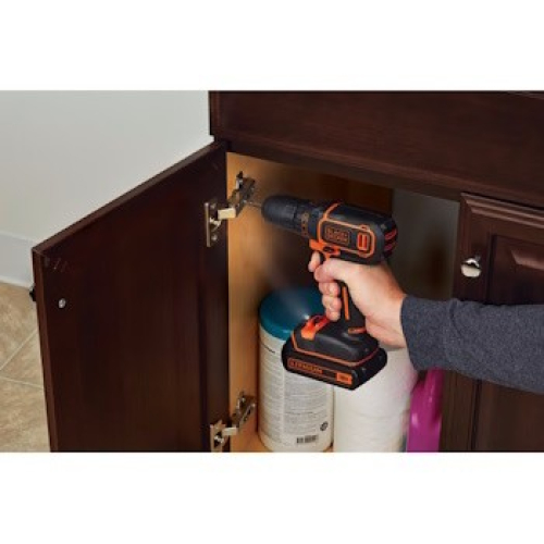 Black&Decker - Aku. bušilica 18V karton