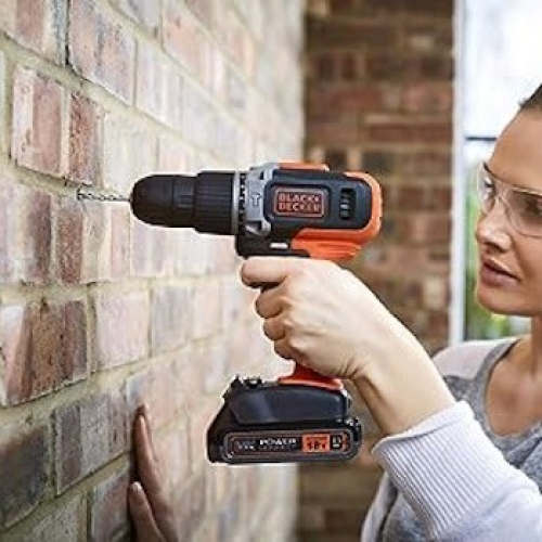 Black&Decker - Aku. udarna bušilica 18V