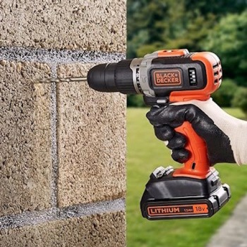 Black&Decker - Aku. udarna bušilica 18V